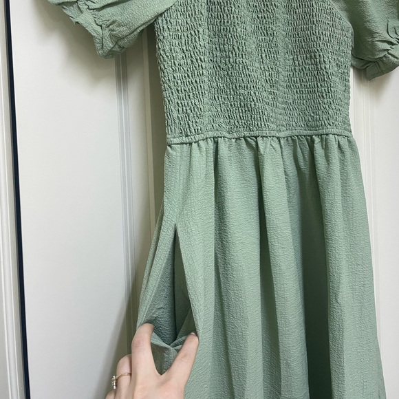 Adorable sage green dress! - Picture 3 of 3